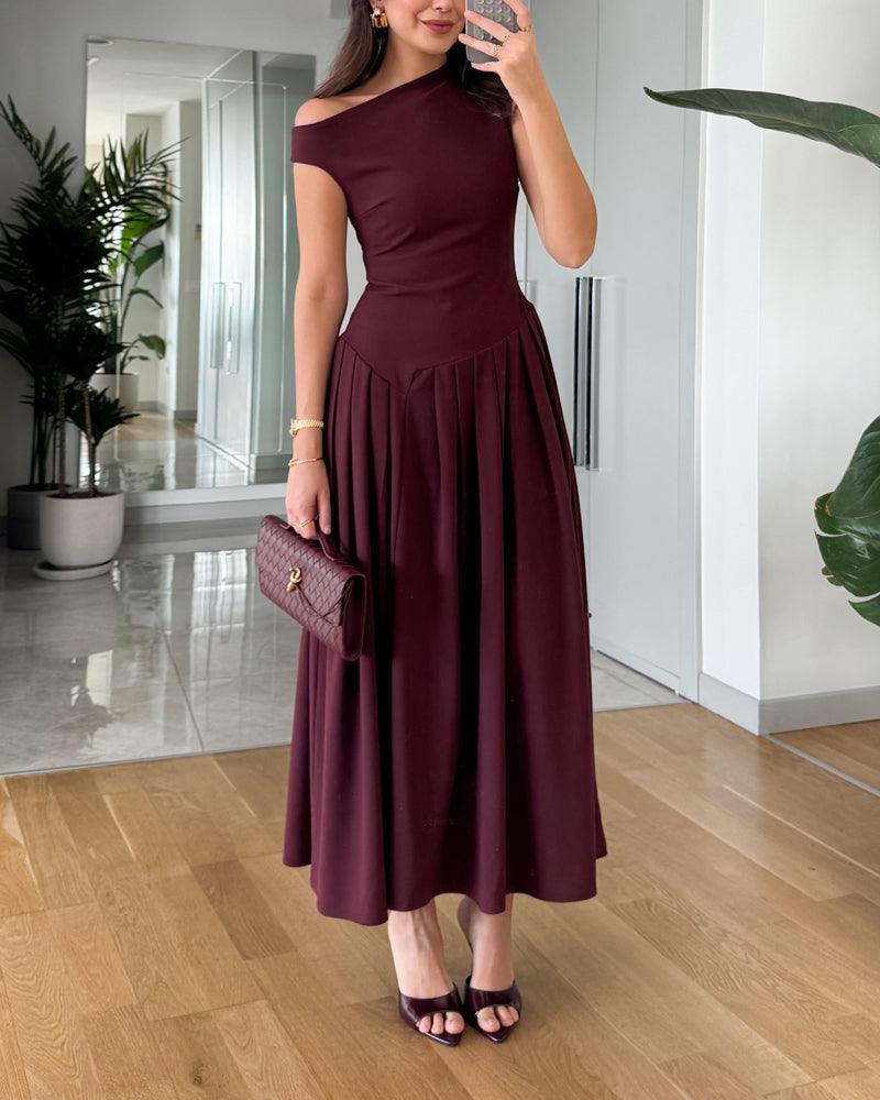 Elegant Shoulder Pleated Dress